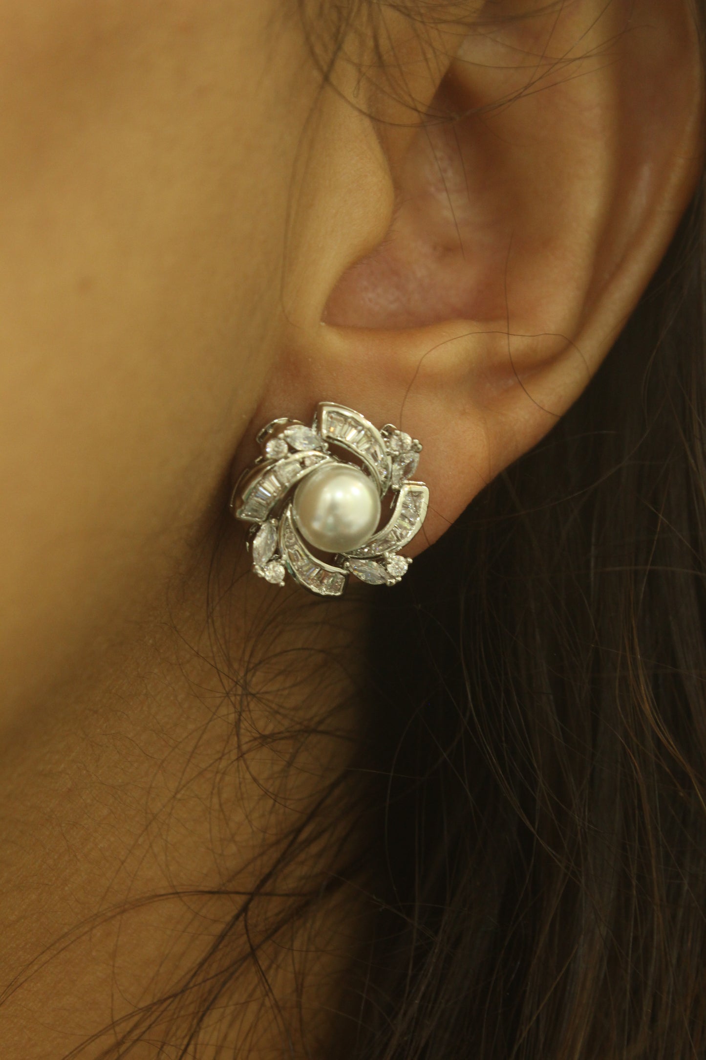 Grace Pearl Earrings