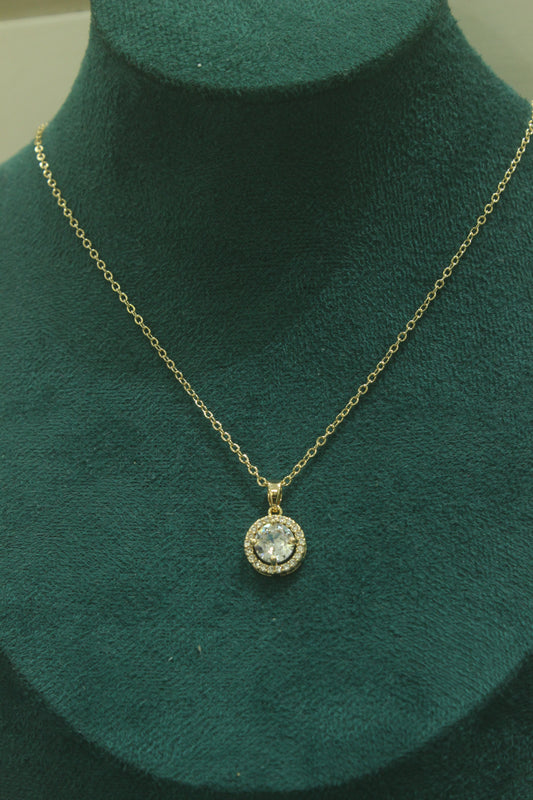 Poppy Solitaire Chain Pendant