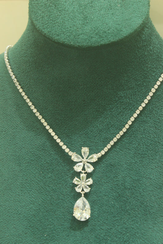 Taylor Diamond Chain